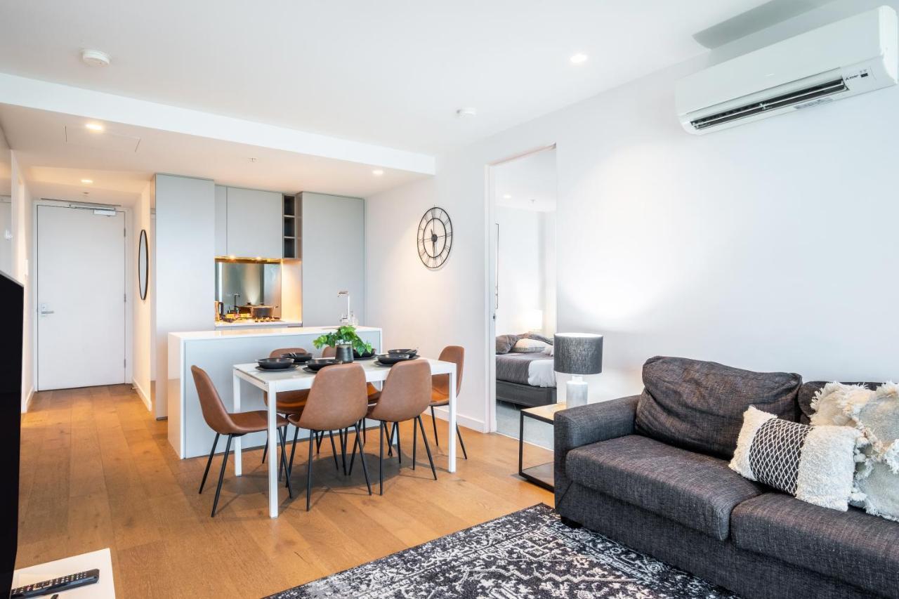 מלבורן Mega Style Apartments Victoria One מראה חיצוני תמונה