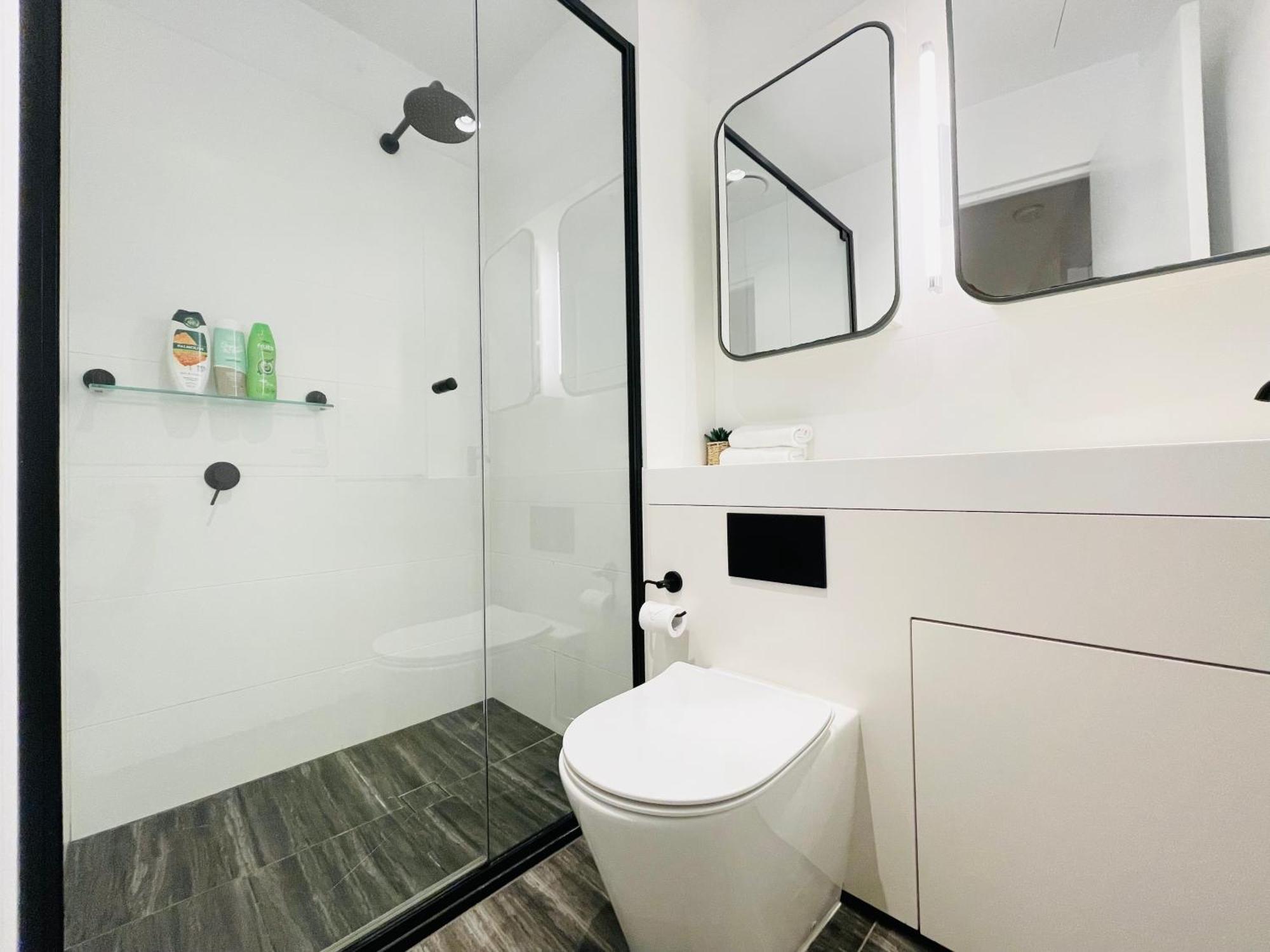 מלבורן Mega Style Apartments Victoria One מראה חיצוני תמונה