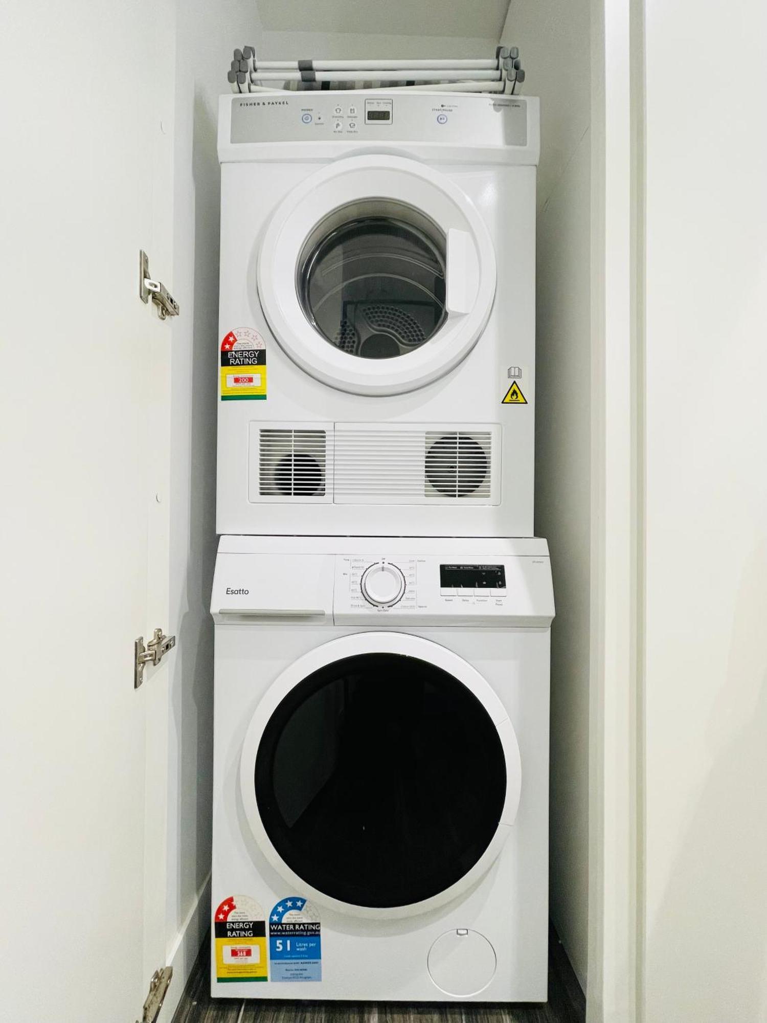 מלבורן Mega Style Apartments Victoria One מראה חיצוני תמונה